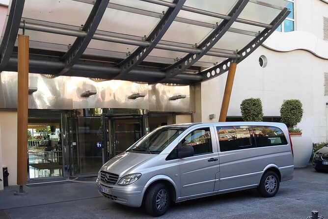 Private airport transfer to Funchal 8 people more return - Meet & Greet at Madeira Airport: Fast Pickup, Less Stress