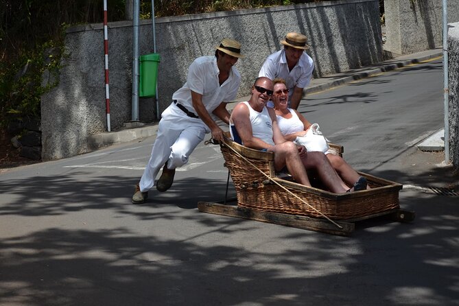 Private Express Tuk Tuk Tour Funchal Old Town & Toboggans - A smart way to connect Old Town and Monte without wasting time