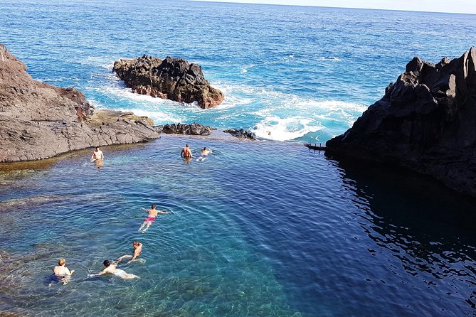 Private Full Day 4X4 Experience: East or West - Stop 1: Cabo Girão’s glass-floor cliff balcony (589 m up)