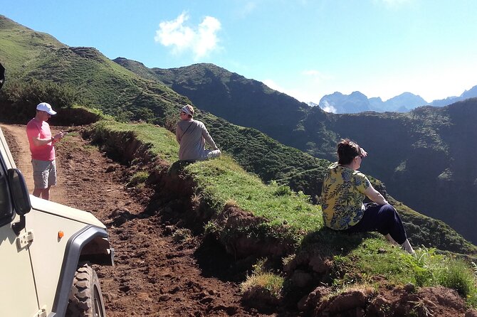 Private Full-Day - Comfort 4x4 Tour - NorthWest - Paul da Serra and Fanal: the Weather-Matched Nature Break