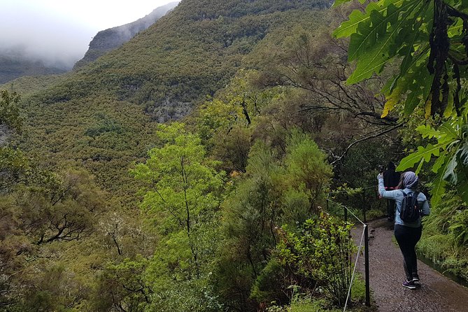 Private Guided Walk Levada 25 Fontes - Timing and pace: plan for about five hours on the trail