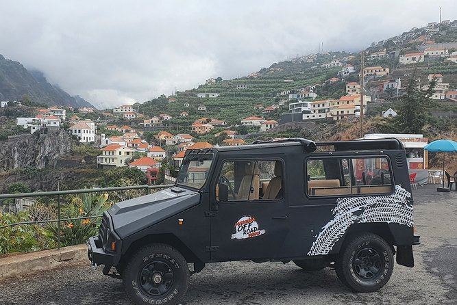 Private Half Day Off Road Tour in Madeira - Câmara de Lobos and the Eucalyptos Forest Drive (Quinta Grande)