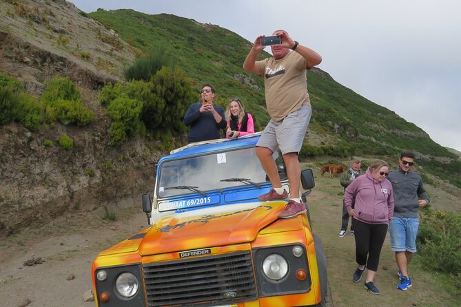 private, half-day tour of Madiera in an open top safari jeep - Quick hits before you go