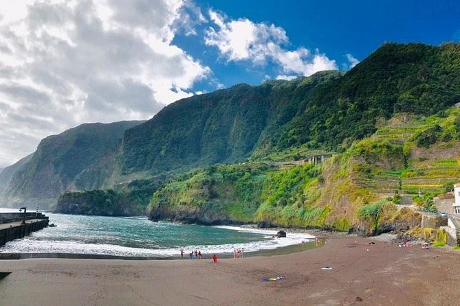 Private Jeep Tour: Amazing West Full-Day Tour incl Natural Pools - Arco da Calheta to Paul da Serra: Off-Road Up Toward 1500m