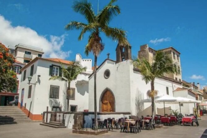 Private: Maderia Island Tour & Famous Monte Toboggan Ride - Logistics that matter on Madeira (pickup, timing, and language)
