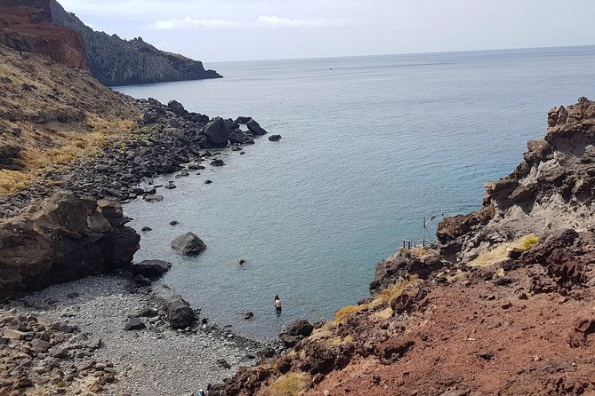 Private Ponta São Lourenço Walk and Boat Return - Getting around: pickup, comfort, and onboard Wi‑Fi