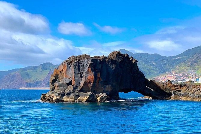 Private Ponta São Lourenço Walk and Boat Return - Boat return with Sea Emotion: the second angle on Ponta’s coastline