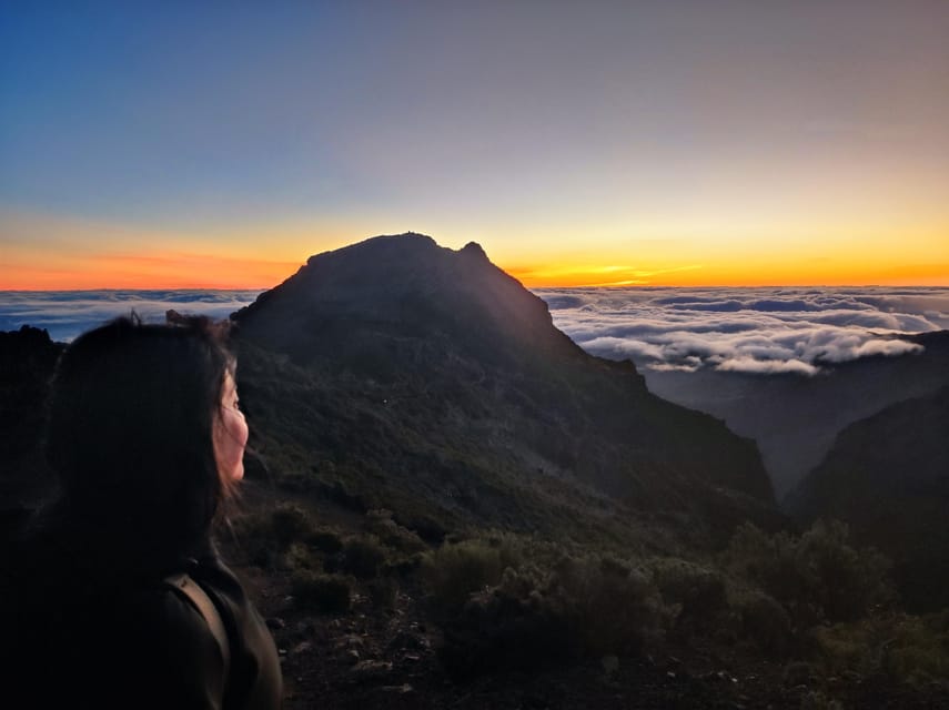 Private Sunrise Hike to Pico Ruivo with Hotel Pickup - What to Pack: Warm Clothes, Water, and Camera Time