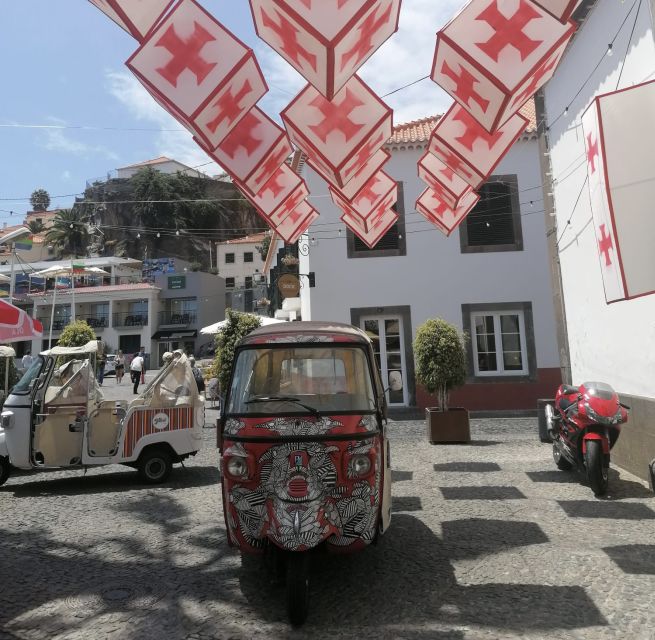 Private tour:Câmara de Lobos Churchill Bay Guided Tuk Tuk - A practical way to plan it in your Madeira schedule