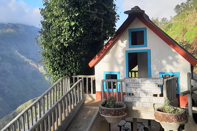 Private Tour The Sagrada Familia - The private ride: pickup anywhere on Madeira (and WiFi)