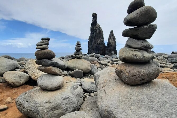 Private West Tour to Porto Moniz Pools and Fanal Forest - Ilheus da Ribeira da Janela: A Quick Rock Stop with a Name-Story