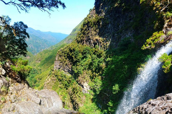 Rabaçal - Levada das 25 Fontes - What a real guide adds (Suzanne and Yuliya make the difference)