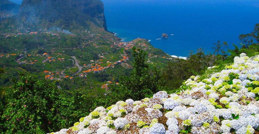 Referta / Castelejo - Levada Walk - The ancient water mill stop: how levadas powered real work