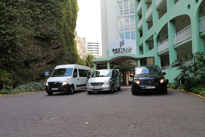 Return Private Transfer Funchal Airport - When flights run late: the included 1-hour waiting window