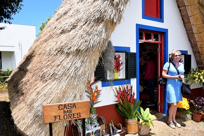 Santana / Typical Houses Tour - Machico: Ending the Day with a Discoveries-Era First Landing