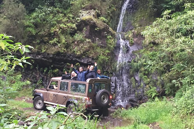 Signature Wine Tastings, Skywalk, Nature 4x4 Open Roof Expedition - The 4x4 ride: muddy shortcuts, top-down thrills, and real safety