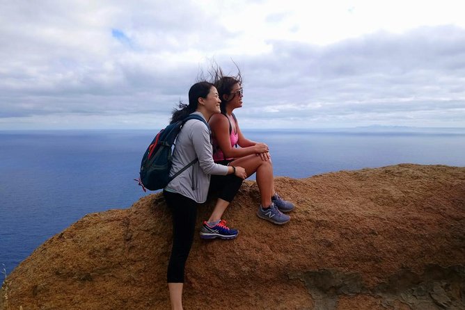 SUNRISE guided HIKE in Ponta de São Lourenço Natural reserve PR8 - Pace and timing: getting the full sunrise window without rushing