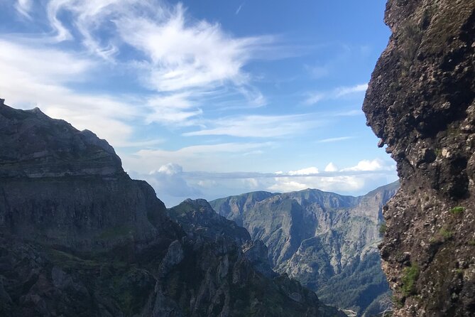 Sunrise & Hike : Pico do Areeiro to Pico Ruivo - Private Guided - The hike itself: Areeiro to Ruivo, 7 km of stairs and focus