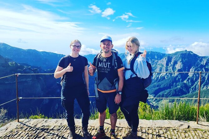 Sunrise & Hike : Pico do Areeiro to Pico Ruivo - Private Guided - What to pack (and what to prioritize for a step-heavy day)