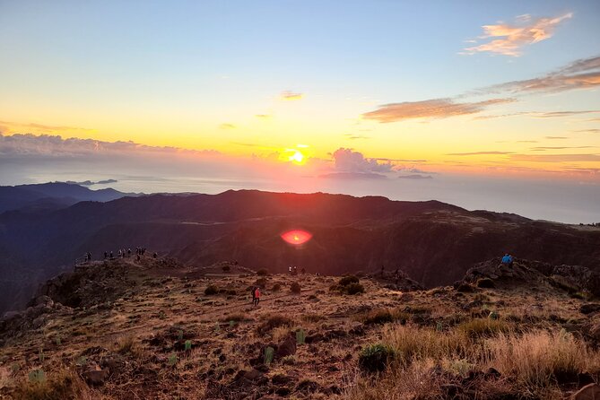 Sunrise in Areeiro Peak - Why Pico do Areeiro Sunrise Feels Different