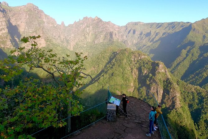 Sunrise Tour @ Pico Do Areiro | Half Day 4x4 Tour - Who This Tour Fits Best (and Who Might Skip It)