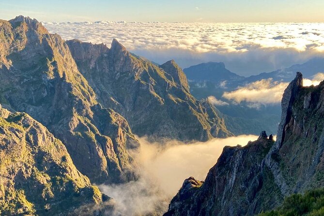 Sunrise Transfer To Pico Do Arieiro, Hike To Pico Ruivo & Return From Teixeira - How much time you truly have on the trail