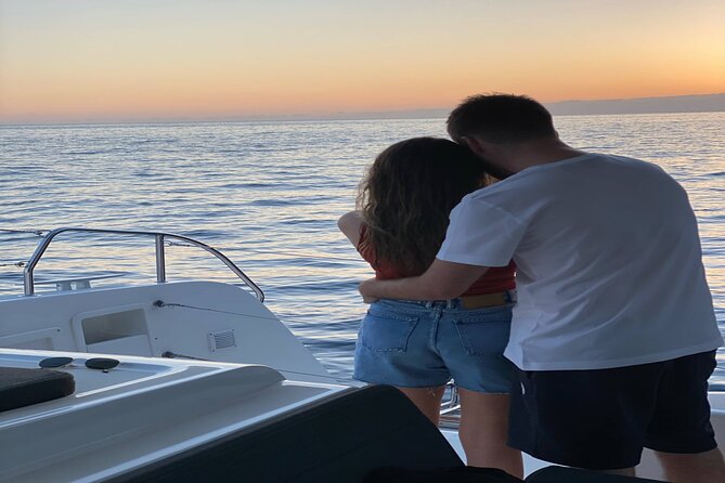 Sunset Catamaran Tour l Madeira Island - Where to meet and how to time your evening