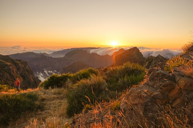 Sunset Tour @ Pico Do Areiro | Half Day 4x4 Tour - Who should book this sunset 4x4 tour?