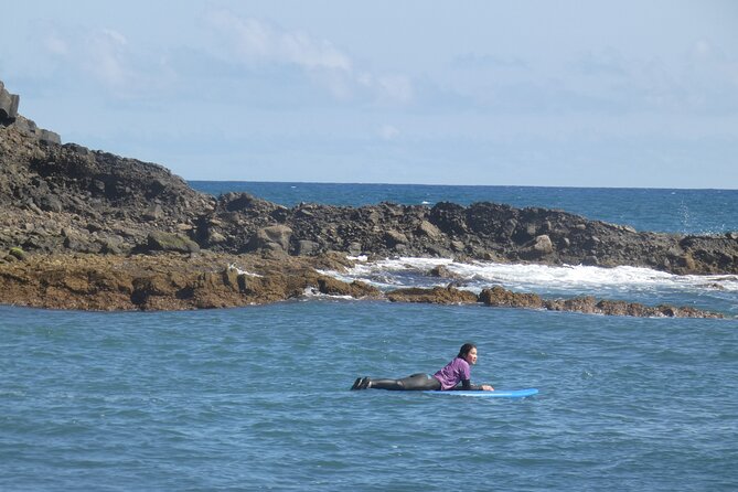 Surf Lessons Tailored to Your Skill Level in Madeira - The 2-hour flow: briefing, wetsuit, practice, then waves