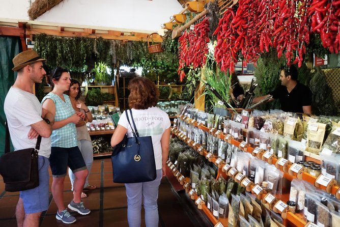 Taste Funchal: food, wine & cultural tour - The cultural side: history in short, useful pieces