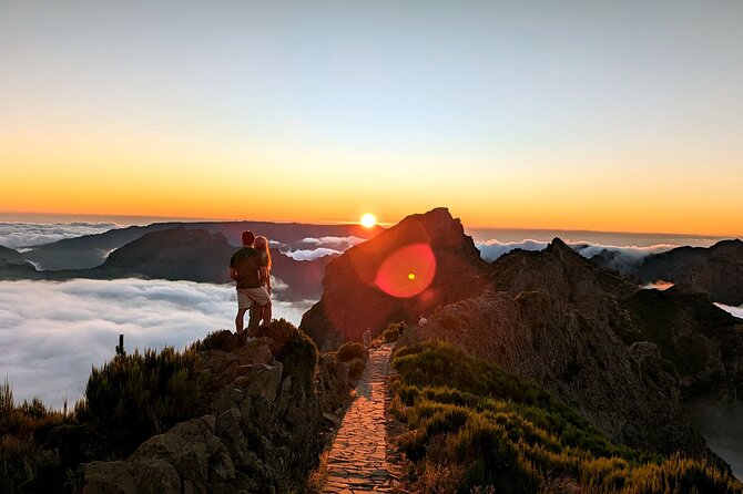 The Fabulous Pico do Arieiro: Half-day Private Tour - Stop 3: Pico do Arieiro for summit air and wide-open (sometimes foggy) drama