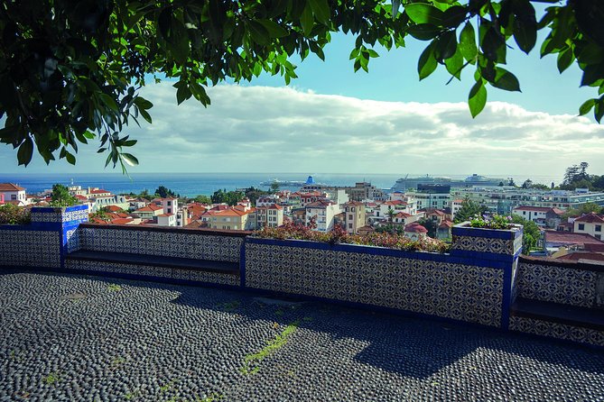 The Mysteries of Funchal Walking Tour - Why this walk tells Funchal better than just sightseeing