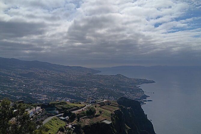Tour of Madeira Island West and North 110 Euros per car - Starting at 9:30am: What the Day Feels Like