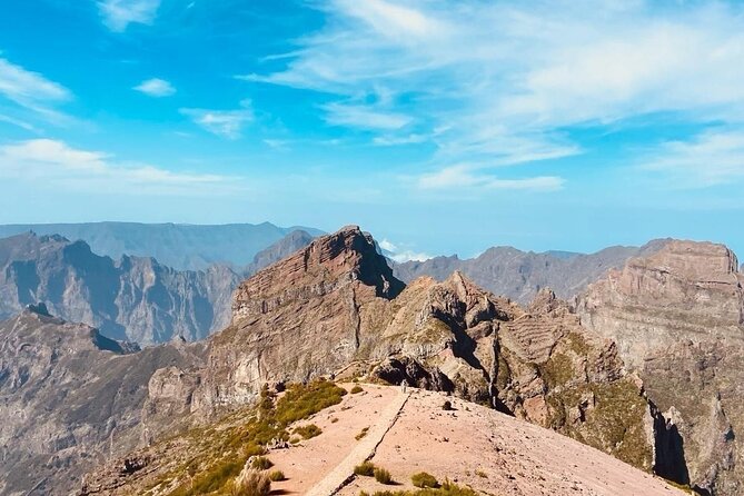 Transfer from Achada do Teixeira to Pico do Arieiro - Booking value: why $33.11 can feel cheap compared to plan B