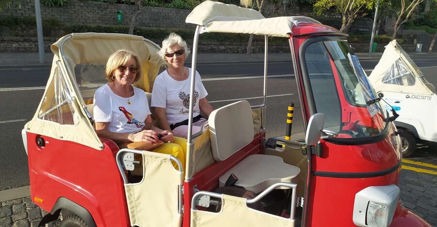 Tuk Tuk Funchal City - Madeira Island - Gonçalves Zarco to Old Town streets: the stops that anchor the route