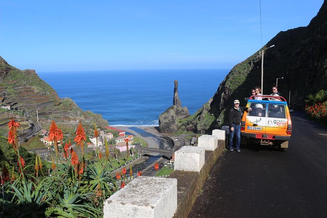 Volcanic Pools and Northwest 4WD Full Day Tour - 4WD reality check: open-roof fun, bumpy tracks, and what to wear