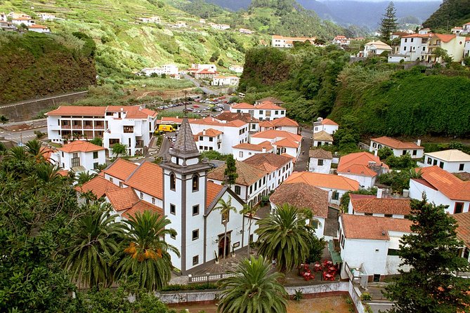 West of Madeira Tour - Getting There: Pickup, Van Time, and the 9:00 Start