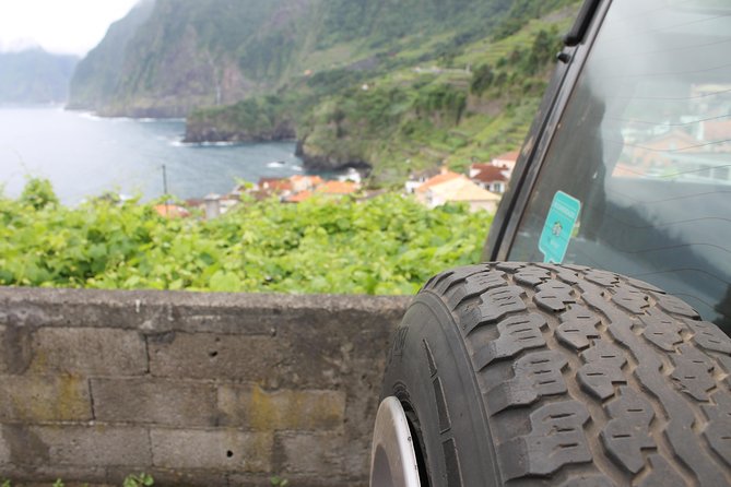 West Tour - 4x4 (Small Group) - A 4x4 North-Coast Day that’s Built for Good Stops
